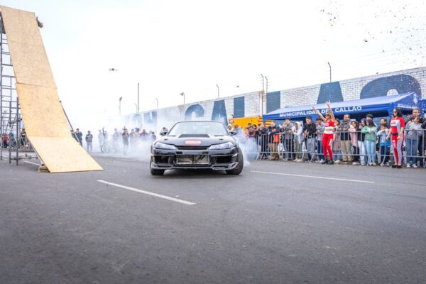 Strategies for Continuous Testing and Refinement of Ad Extensions for Optimal SEM Performance