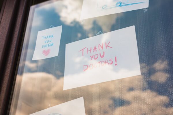 5 Essential Tips for Crafting Heartfelt Thank-You Notes