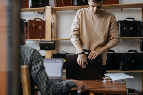 Balancing Cost and Quality in Supplier Selection Decisions
