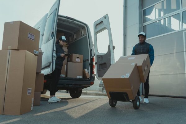 Overcoming Challenges in Manufacturing and Distribution for Timely Deliveries