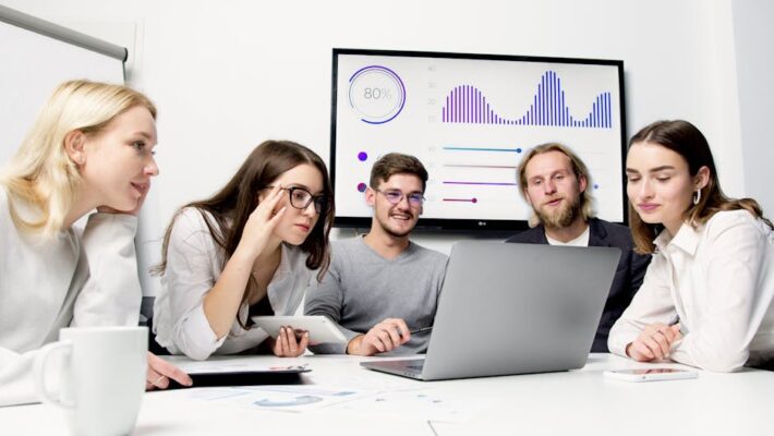 Effective Strategies for Resolving Team Conflicts to Boost Productivity and Harmony
