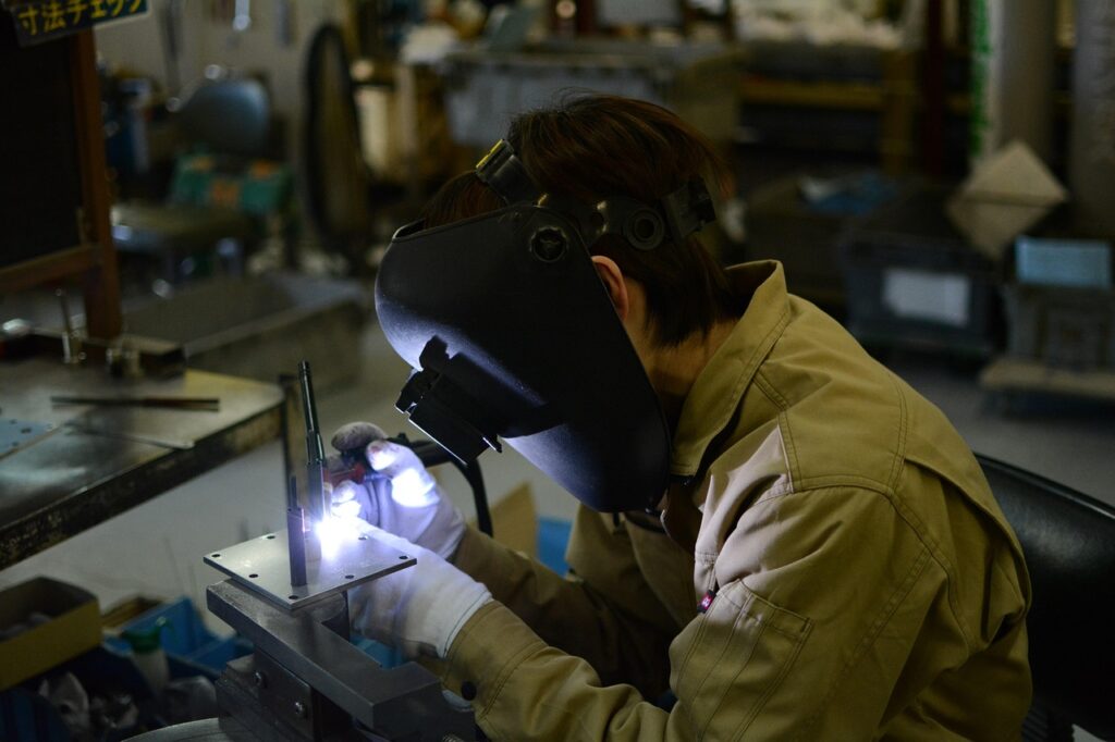 Understanding Emotional Intelligence in Lean Manufacturing Understanding Emotional Intelligence in Lean Manufacturing