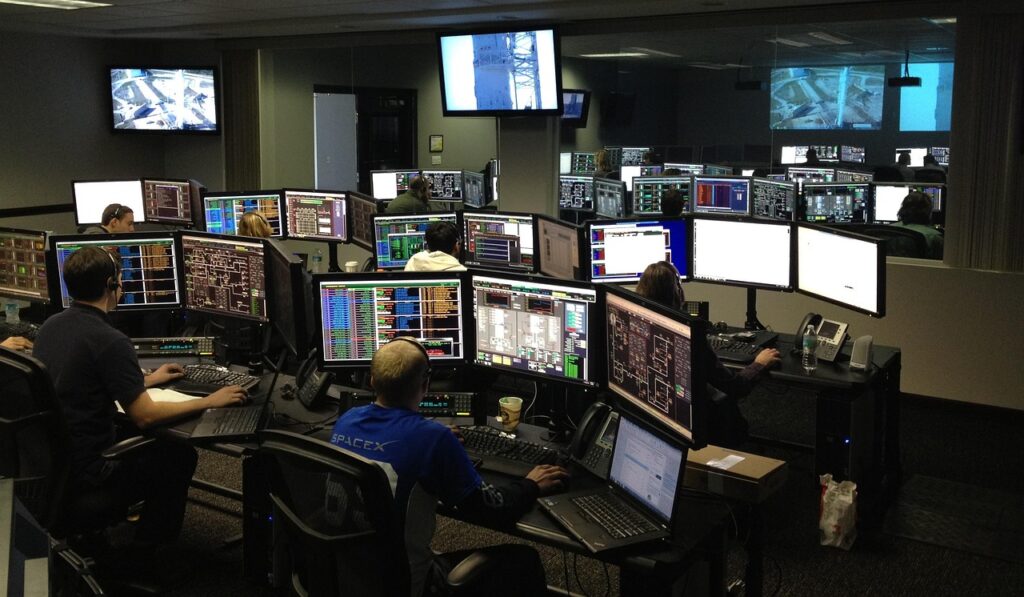 The Role of Technology in Volunteer Coordination