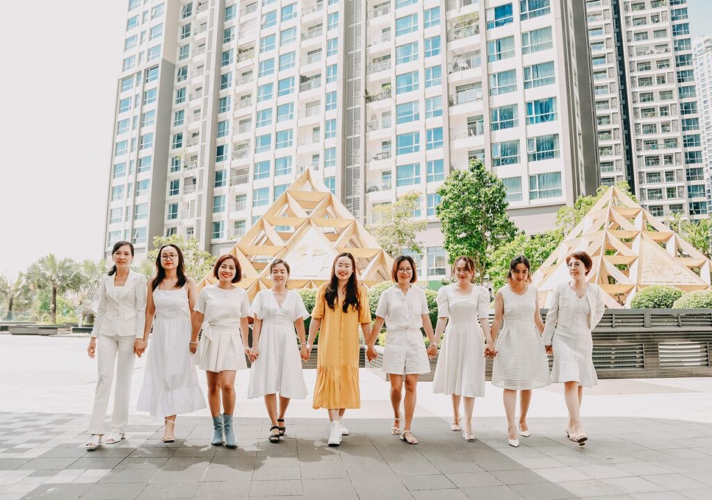 Emphasizing Adaptability in Leadership Emphasizing Adaptability in Leadership