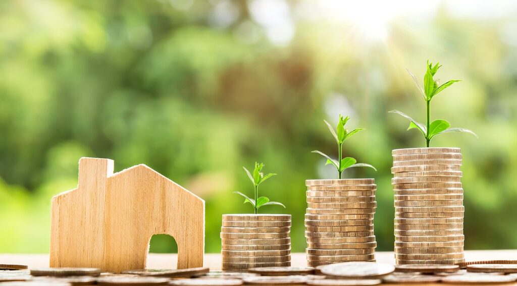 Currency Fluctuations and Asset Class Valuation Currency Fluctuations and Asset Class Valuation
