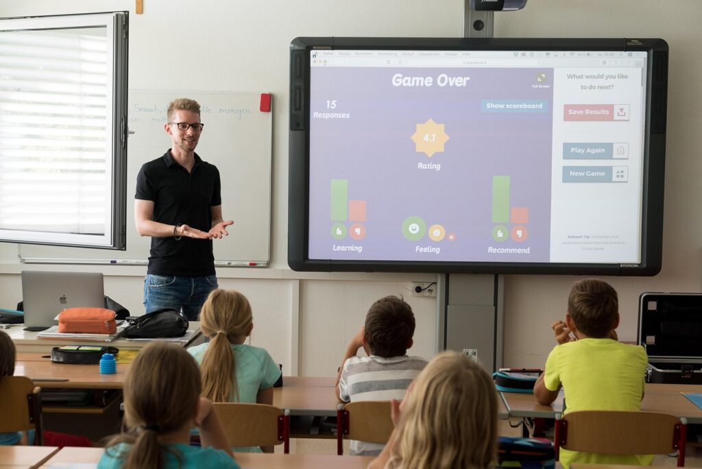 Success Stories: Teachers Who Embraced Interactive Tools Success Stories: Teachers Who Embraced Interactive Tools