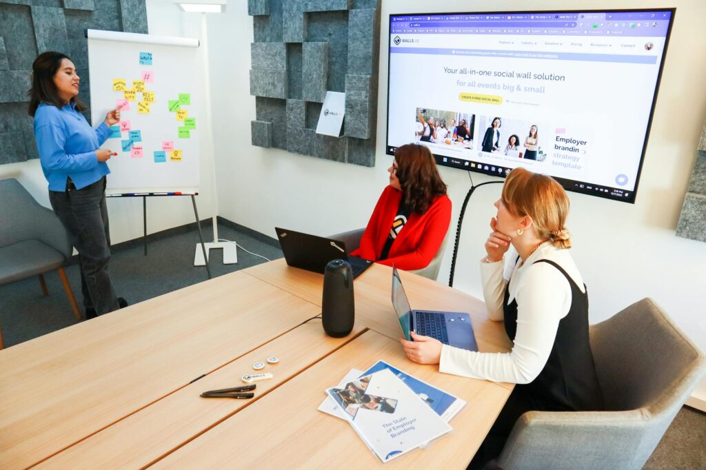 Professional Development: Training Programs for Interactive Tool Adoption Professional Development: Training Programs for Interactive Tool Adoption