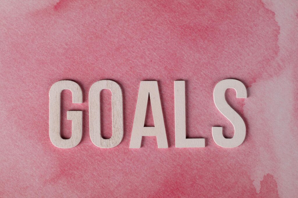 Setting Realistic Goals: Navigating Challenges with Clarity