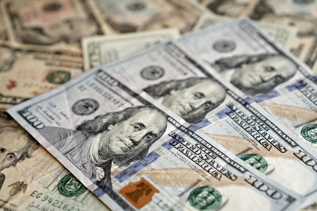 Managing Cash Flow Post-Career Managing Cash Flow Post-Career