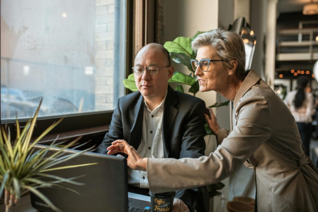 The Importance of Mentorship in Real Estate Careers The Importance of Mentorship in Real Estate Careers