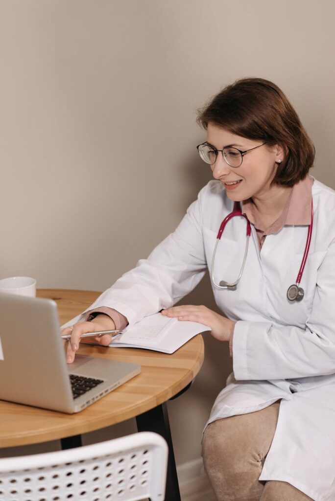 Comparing Online Learning Platforms for Healthcare Professionals