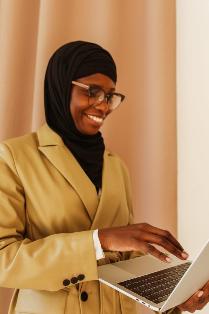 Leveraging Online Platforms For Career Advancement