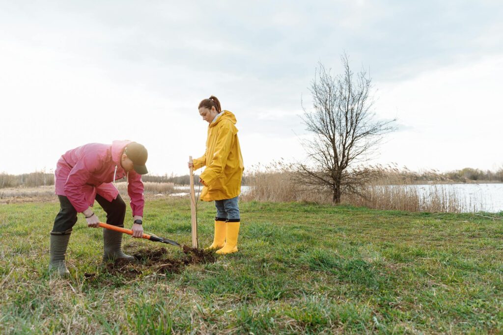 Volunteering as a Tool for Personal Growth and Self-Awareness Volunteering as a Tool for Personal Growth and Self-Awareness