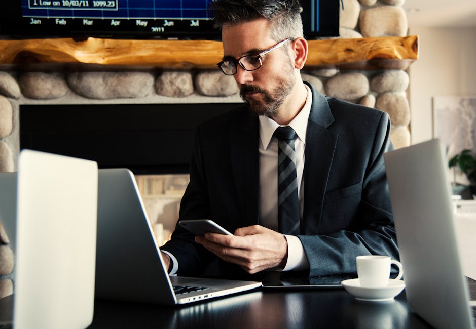 Building a Strong Network of Industry Contacts