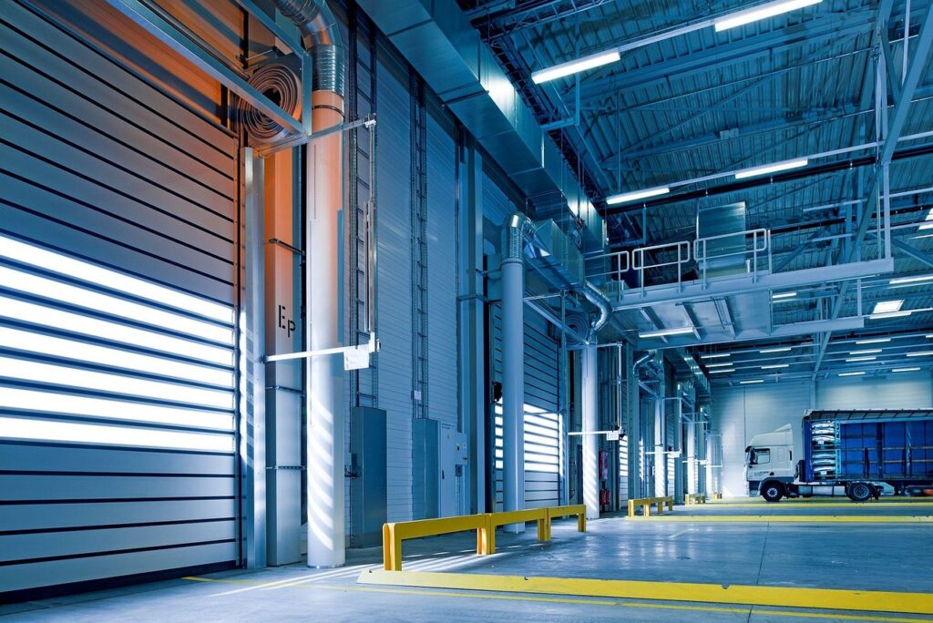 Speed vs. Quality: Finding the Right Balance in Warehouse Operations