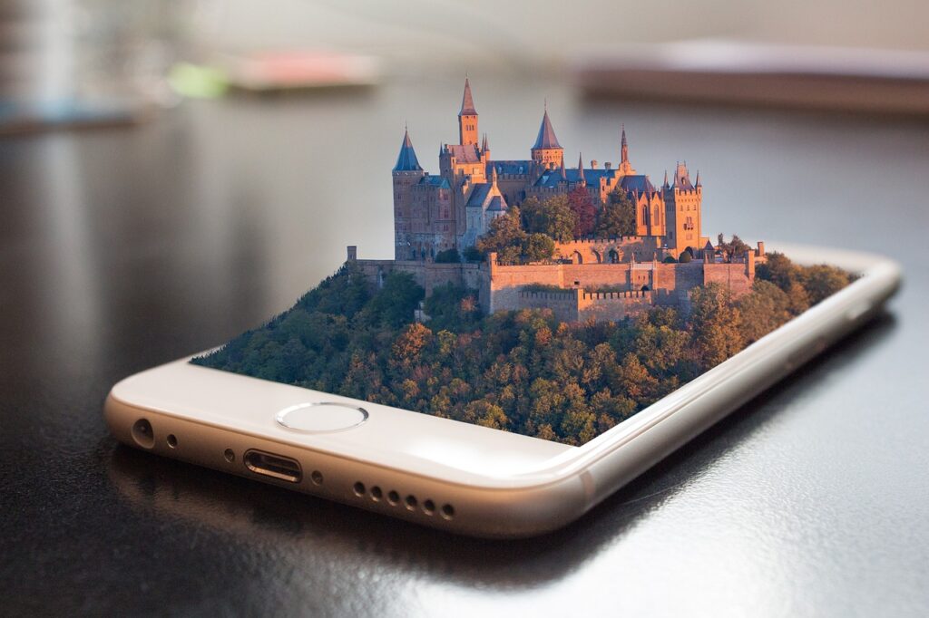 Utilizing Virtual Reality to Transform E-Learning Utilizing Virtual Reality to Transform E-Learning
