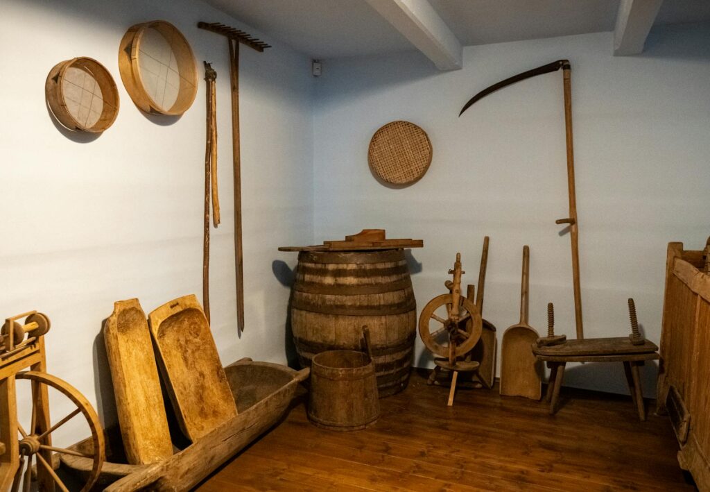 Tools For Finding Attributable Images