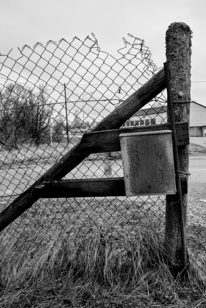 Setting Consequences for Boundary Violations Setting Consequences for Boundary Violations