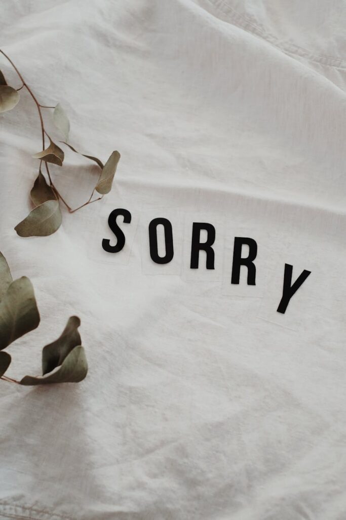 Transparency in Apologies: The Role of Sincere Communication