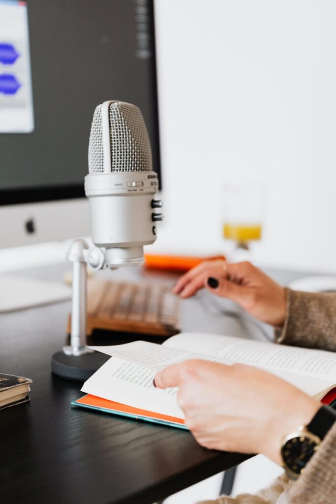 The Power of Audio Narration in Online Courses The Power of Audio Narration in Online Courses