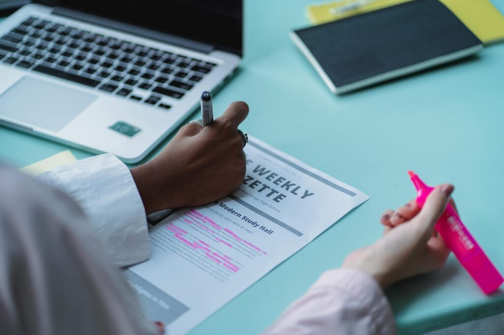 Utilizing Technology for Session Summaries and Highlights