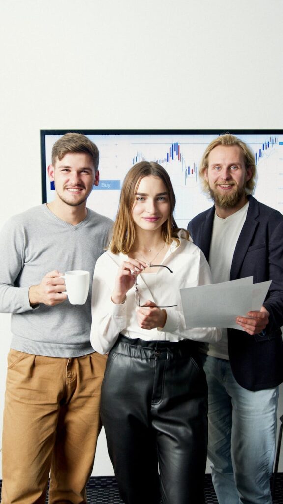 Case Studies: Successful Team Collaboration on Economic Indicators