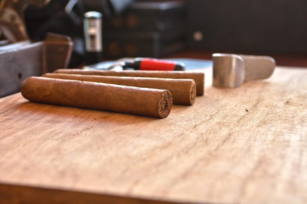 How to Differentiate Between Helpful and Harmful Feedback