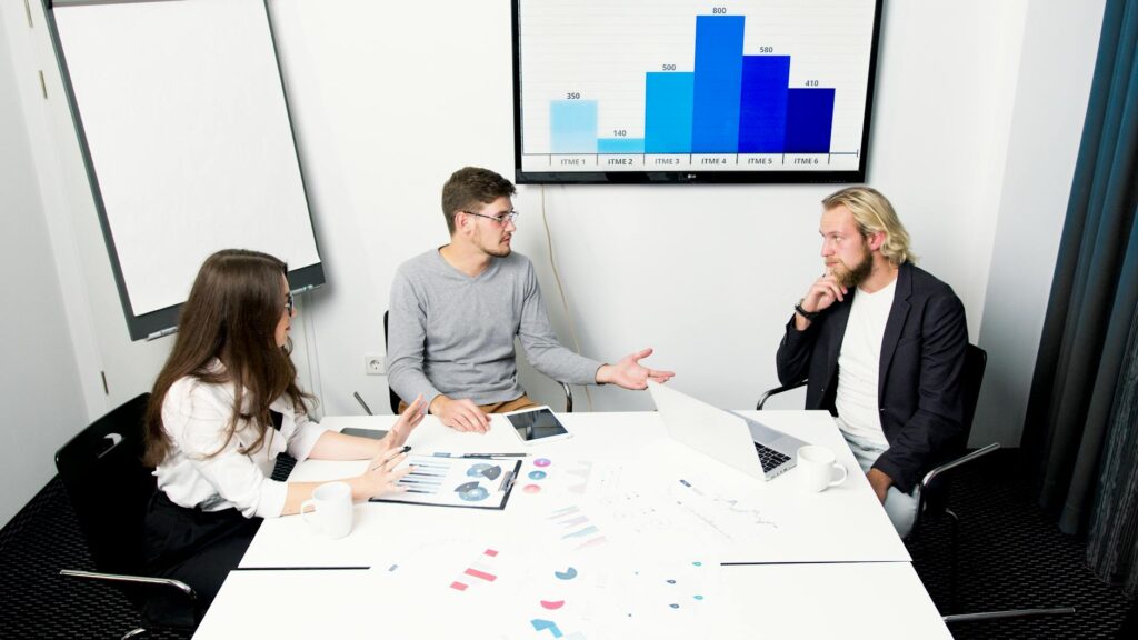 Analyzing Successful Storytelling Techniques in Top Blogs Analyzing Successful Storytelling Techniques in Top Blogs