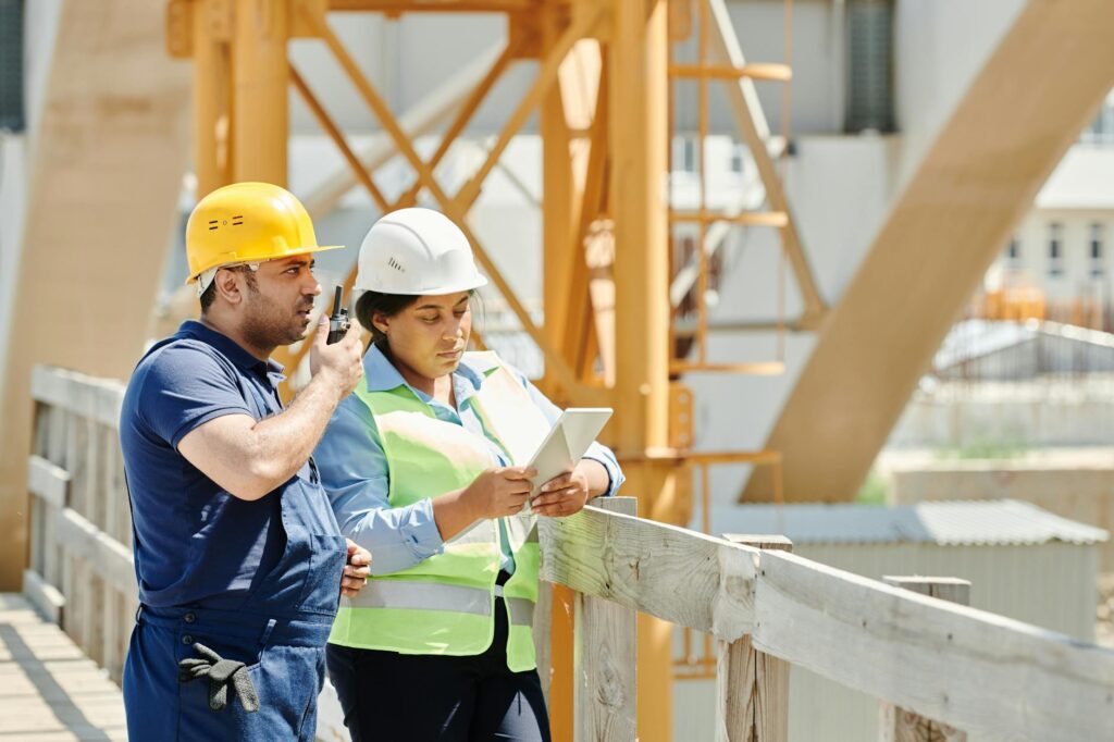 Effective Communication: Bridging Teams for Better Outcomes