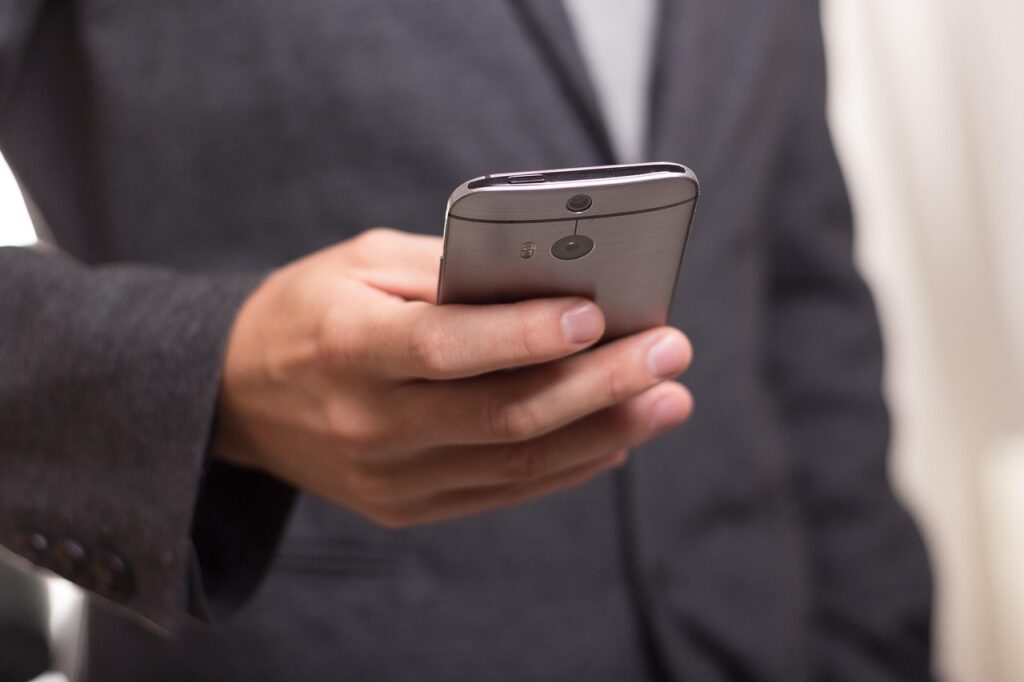 The Impact of Cloud Computing on Mobile Communication Careers The Impact of Cloud Computing on Mobile Communication Careers