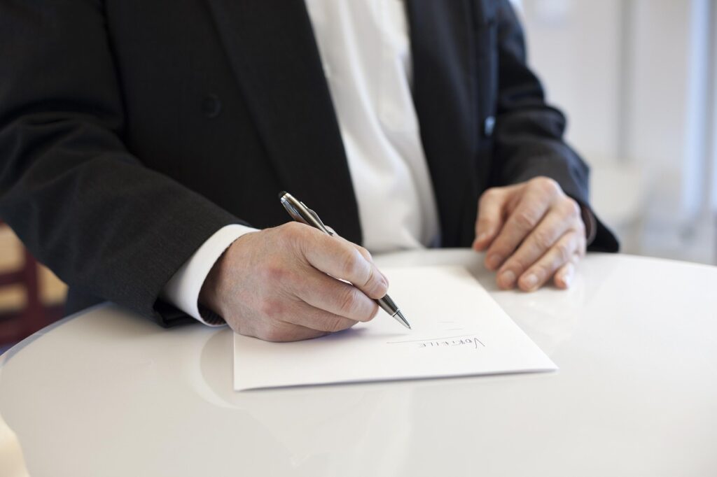 Future Trends in Contract Renegotiations: Service Excellence vs. Cost Efficiency