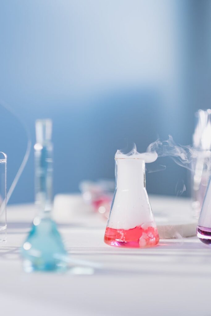 Vertical Storage Solutions for Lab Equipment Vertical Storage Solutions for Lab Equipment