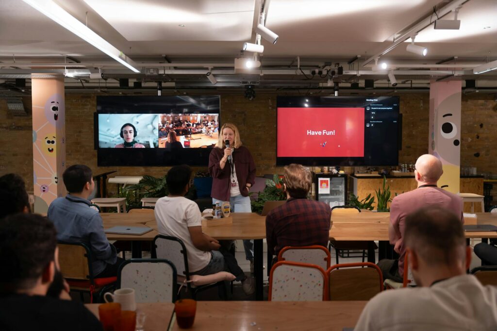 Streamlining Collaboration with Cloud-Based Training Platforms