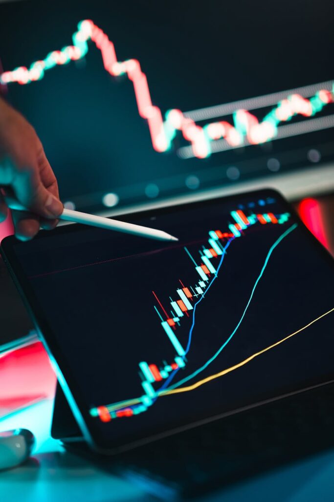 Competitive Analysis: Monitoring Rivals' Pricing Moves