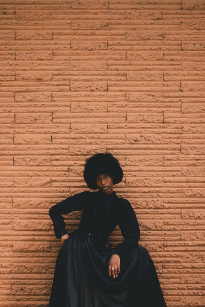 Understanding The Basics Of Model Posing