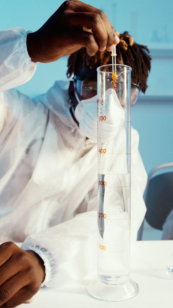 Leveraging Technology to Reduce Healthcare Costs Leveraging Technology to Reduce Healthcare Costs
