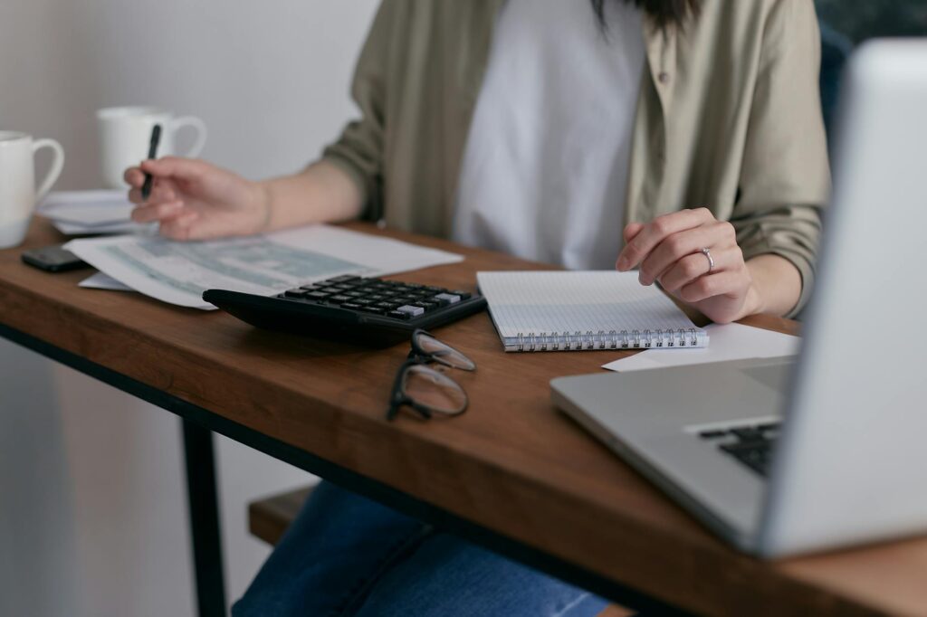 Leveraging Technology to Maintain Standards on a Budget Leveraging Technology to Maintain Standards on a Budget