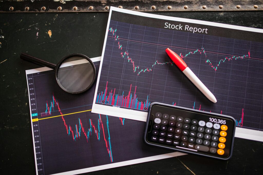 Real-Time Data Analysis: Tools for Navigating Volatility