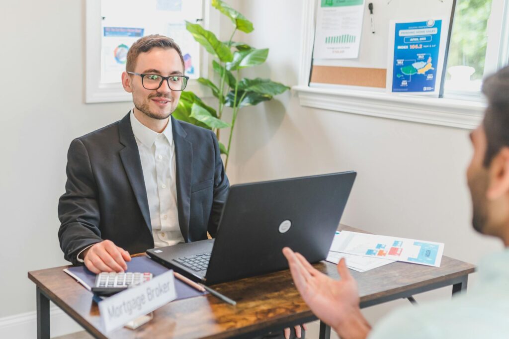 Setting Career Goals as an Economics Intern Setting Career Goals as an Economics Intern