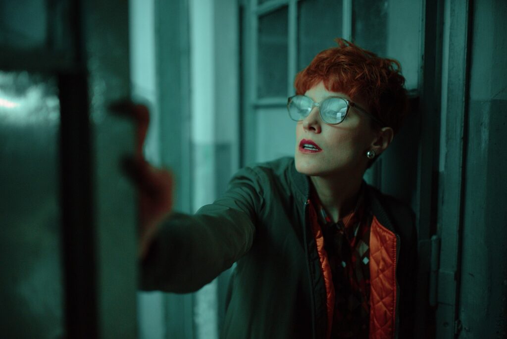 The Role of Leadership in Managing Economic Uncertainty