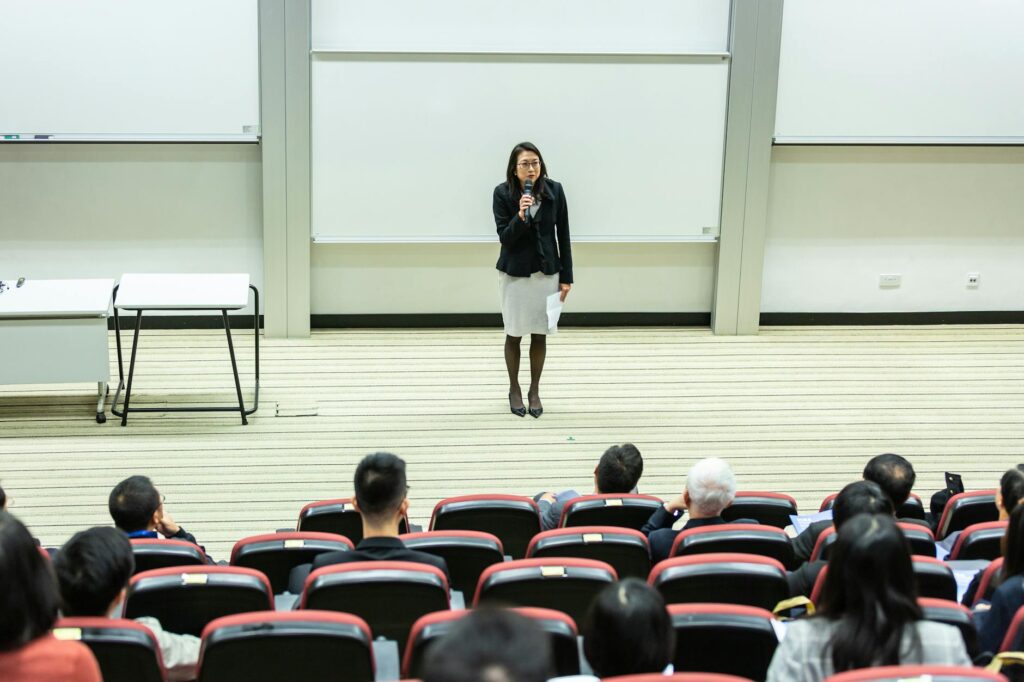 Effective Communication with Students During Conference Season Effective Communication with Students During Conference Season