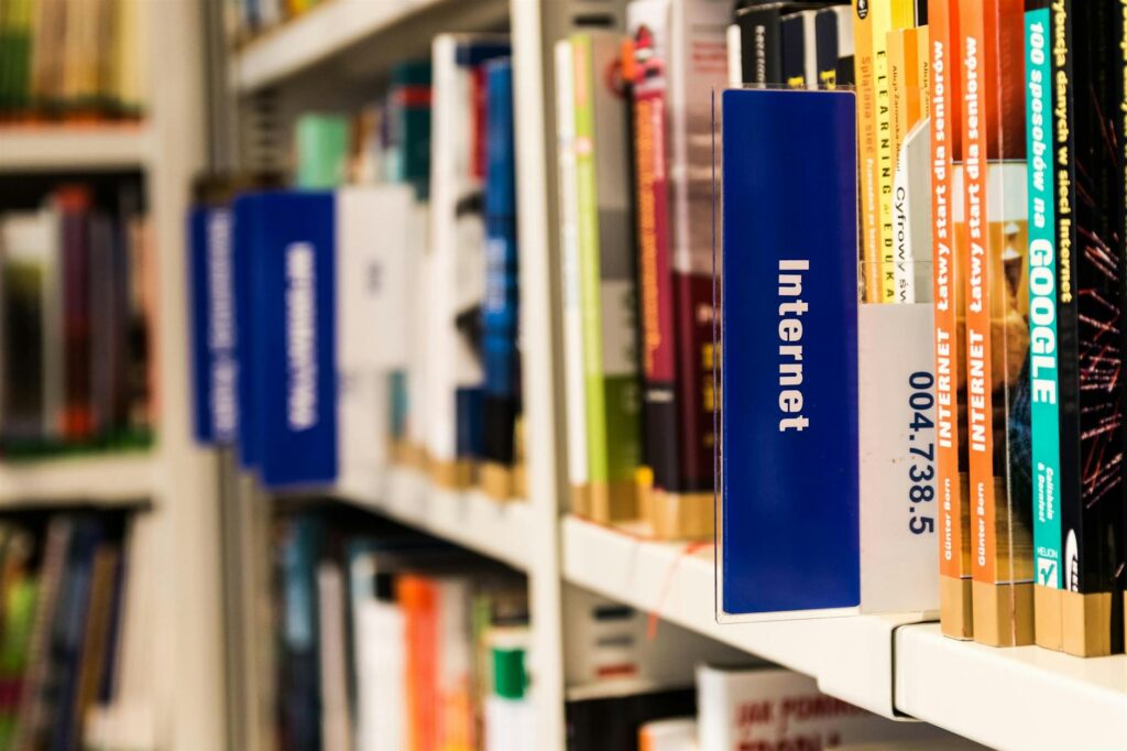 Continuous Learning: Resources for Data Analysts Continuous Learning: Resources for Data Analysts