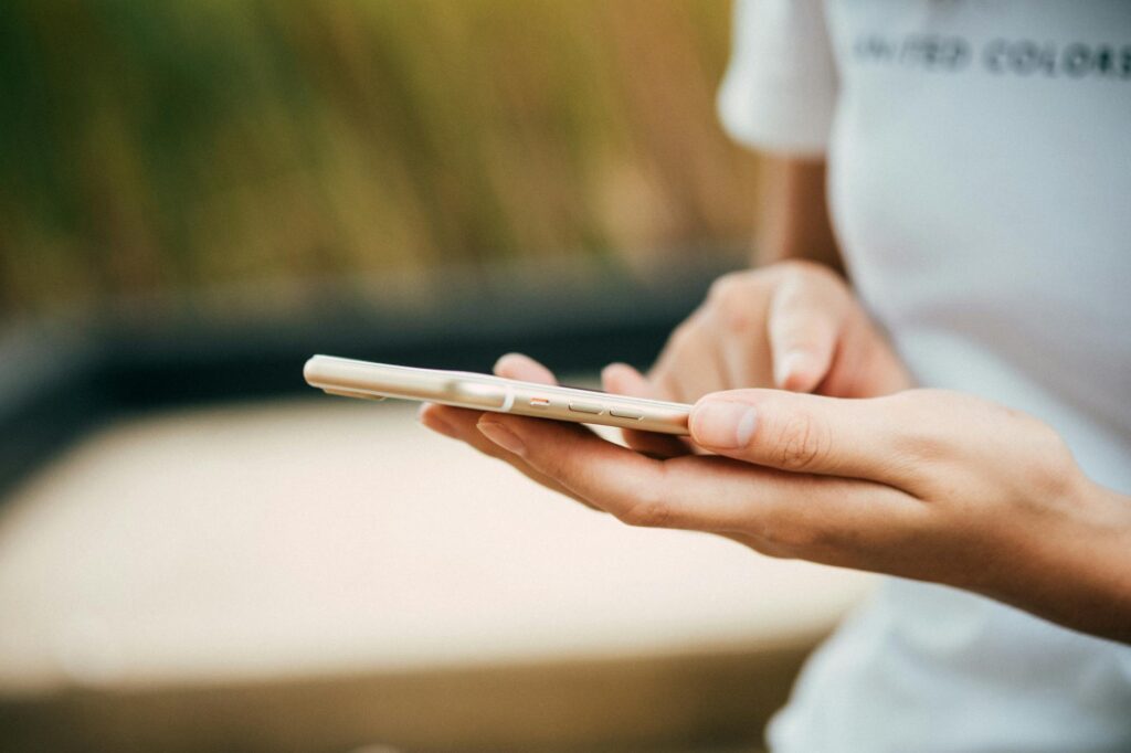Mobile Apps for Enhanced Attendee Interaction Mobile Apps for Enhanced Attendee Interaction