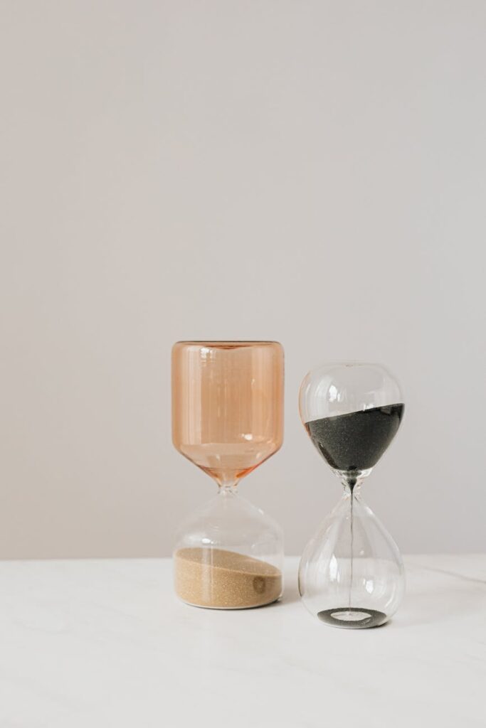 Establishing Clear Milestones and Deadlines Establishing Clear Milestones and Deadlines