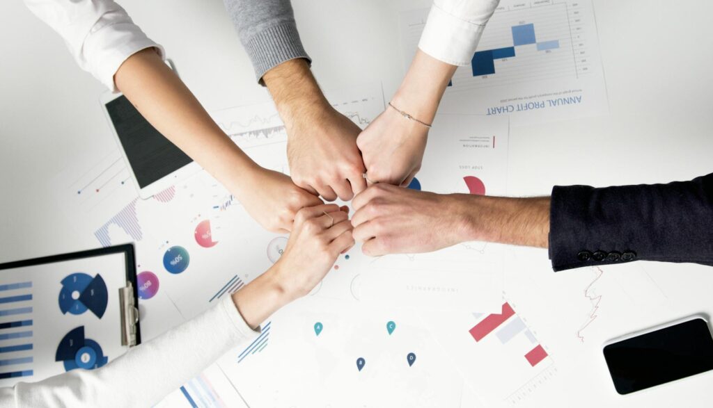 Case Studies: Successful Data Management Across Time Zones Case Studies: Successful Data Management Across Time Zones