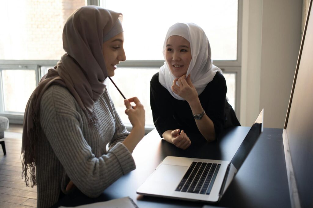 Cultivating a Positive Workplace Culture Cultivating a Positive Workplace Culture