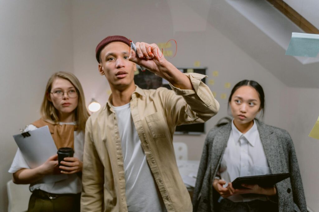 Case Studies: Successful Communication Solutions with Diverse Vendors