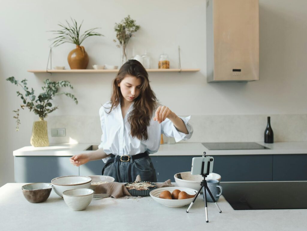 Measuring ROI on Influencer Partnerships Measuring ROI on Influencer Partnerships