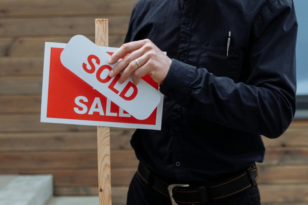 Building Rapport with the Seller Building Rapport with the Seller