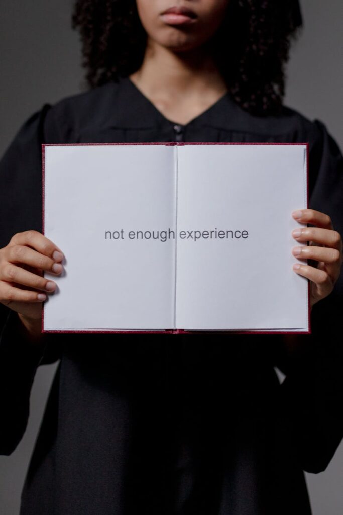 Leveraging Temporary Experience for Future Employment Leveraging Temporary Experience for Future Employment